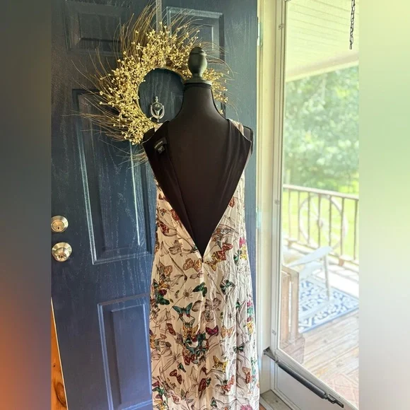 Floral Maxi Dress - Picture 9 of 13